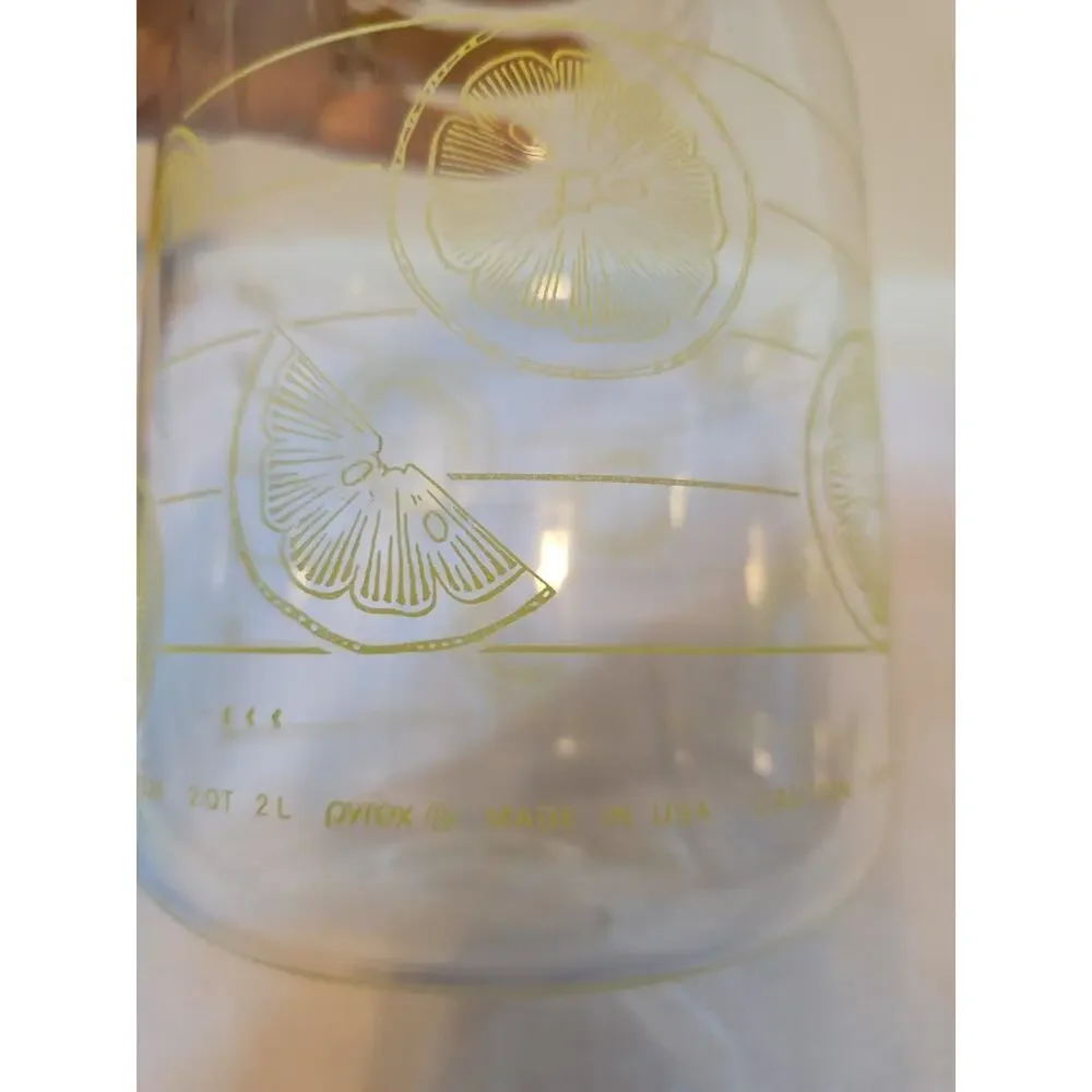 Vintage Pyrex 7520 Glass Juice Tea Lemonade Carafe Pitcher Lemon Slices 2 Qt USA
